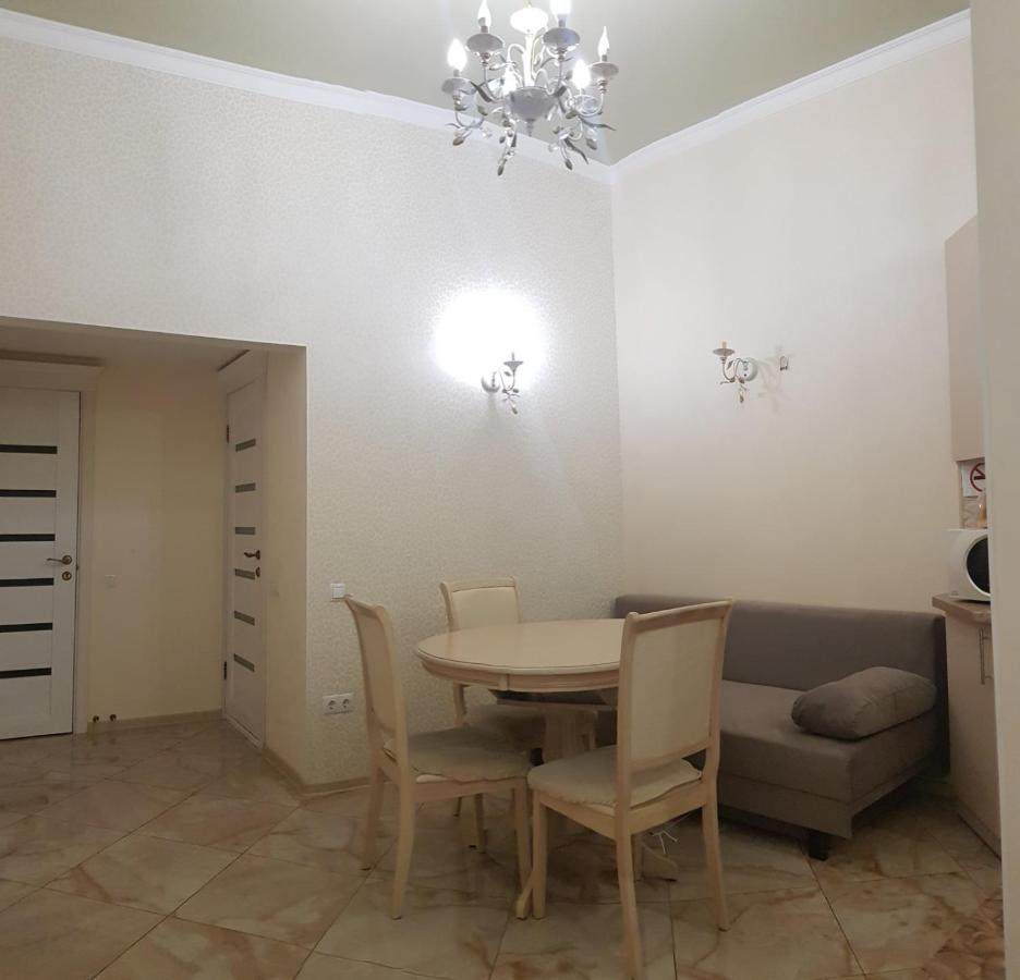Vip Apartment In The Very Center Of Odessa With Sea View Exterior foto